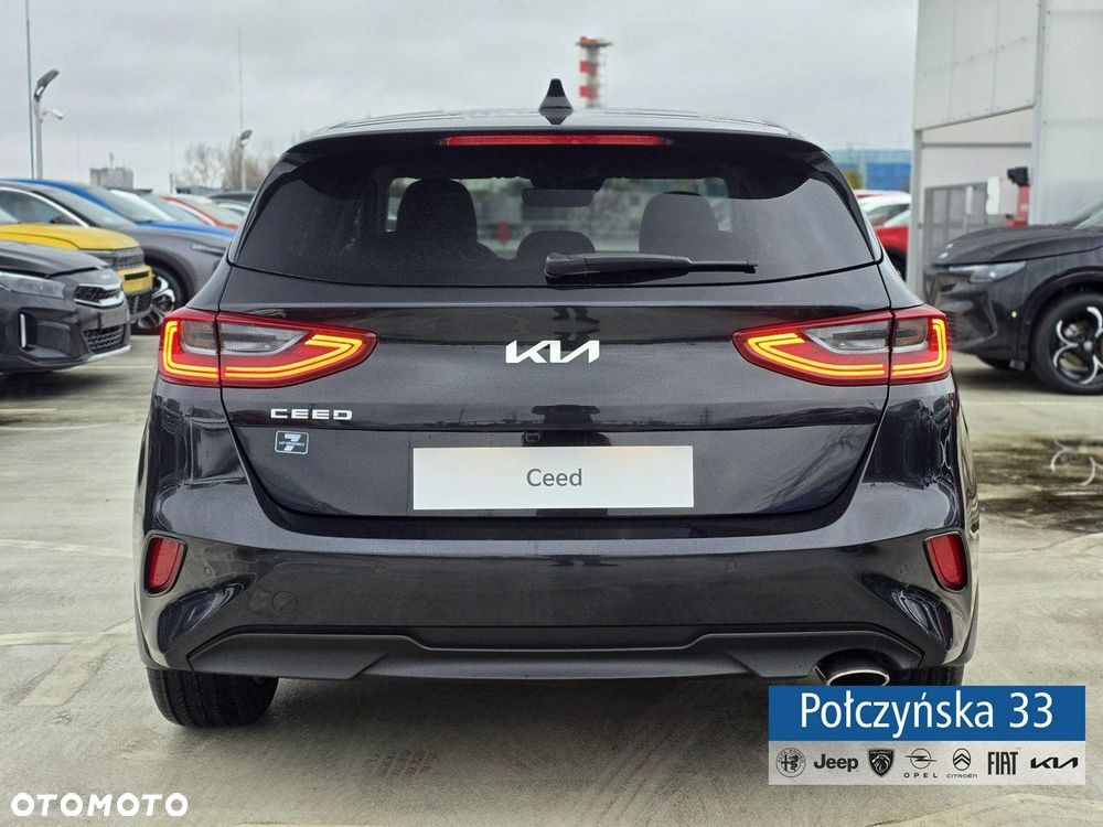 Kia Ceed - 3