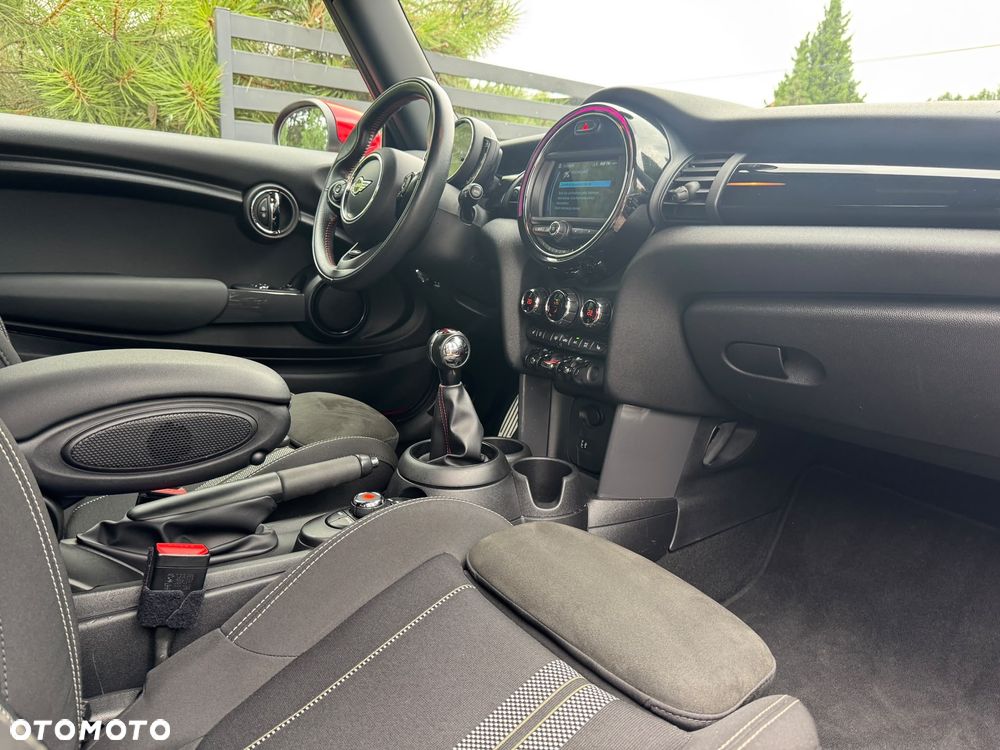 MINI ONE John Cooper Works Trim - 6