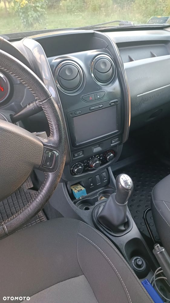 Dacia Duster 1.6 SCe Urban Explorer S&S - 6