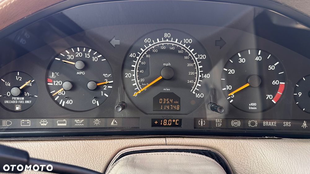 Mercedes-Benz SL - 35