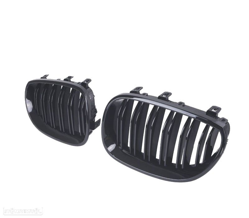 GRELHAS FRONTAIS DUPLAS BMW E60 03-10 LOOK M5 PRETO BRILHANTE - 4