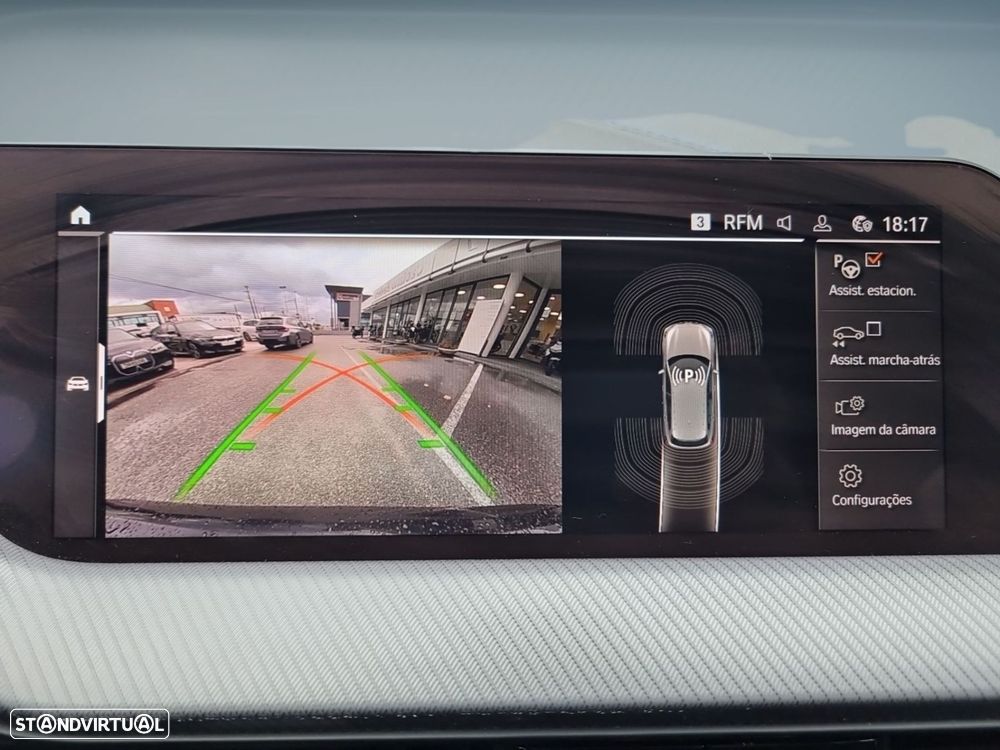 BMW 116 d Pack Desportivo M Auto - 34