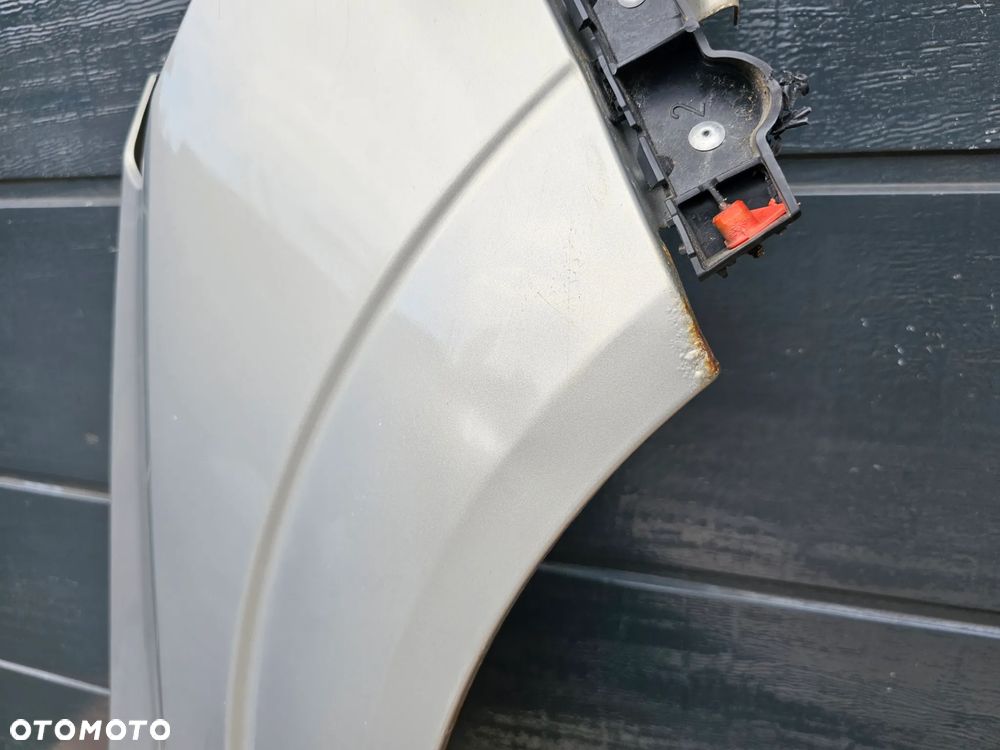 BŁOTNIK PRAWY PRZÓD PRAWY PRZEDNI OPEL ZAFIRA B Z167 - 17