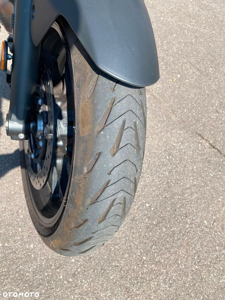 Yamaha MT - 4
