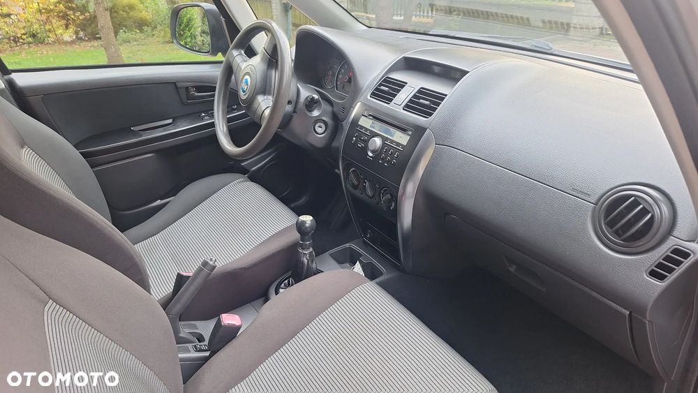 Fiat Sedici 1.6 16V 4x4 Emotion - 11