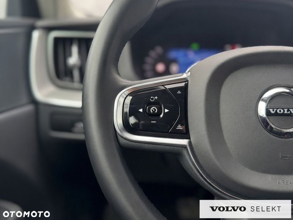 Volvo XC 60 - 8