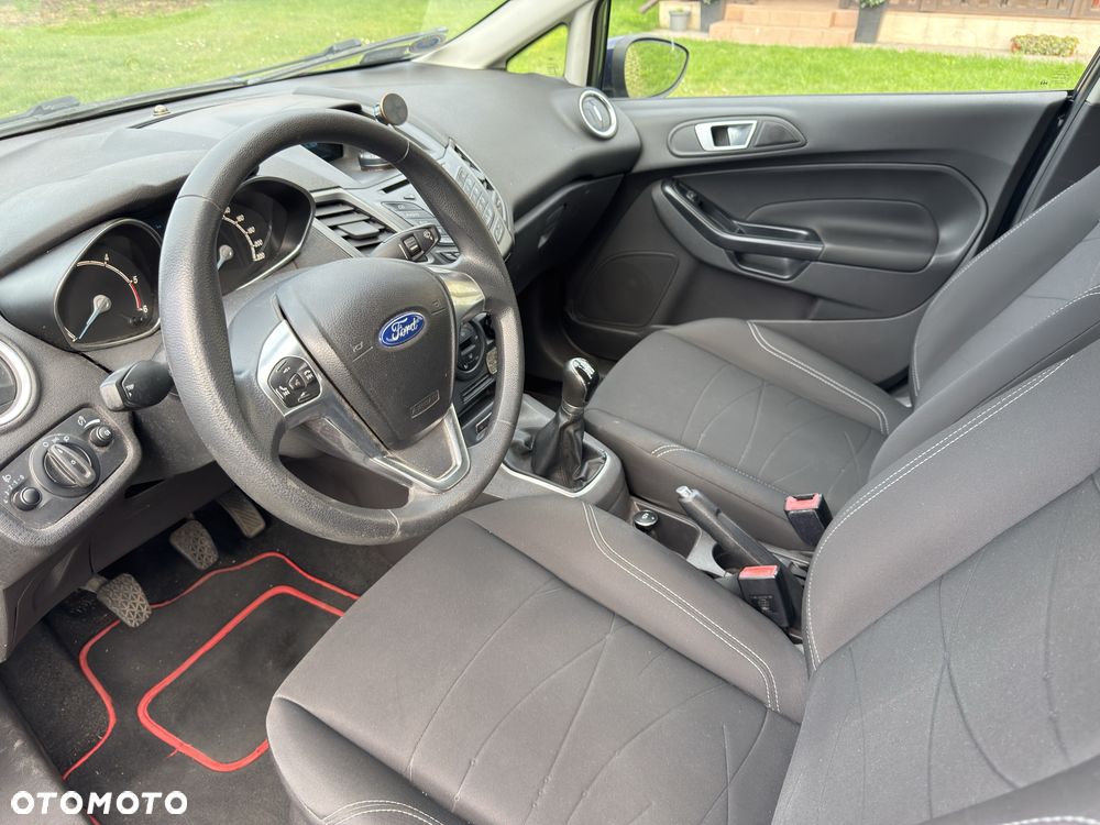 Ford Fiesta - 7