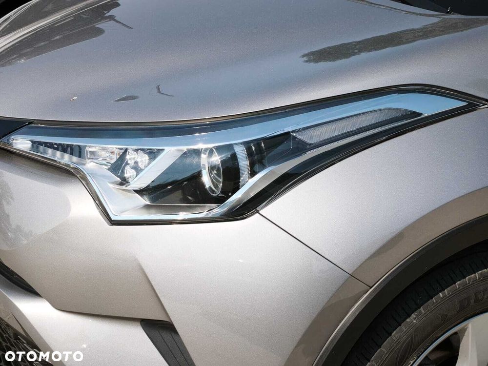 Toyota C-HR 1.2 T Premium - 32