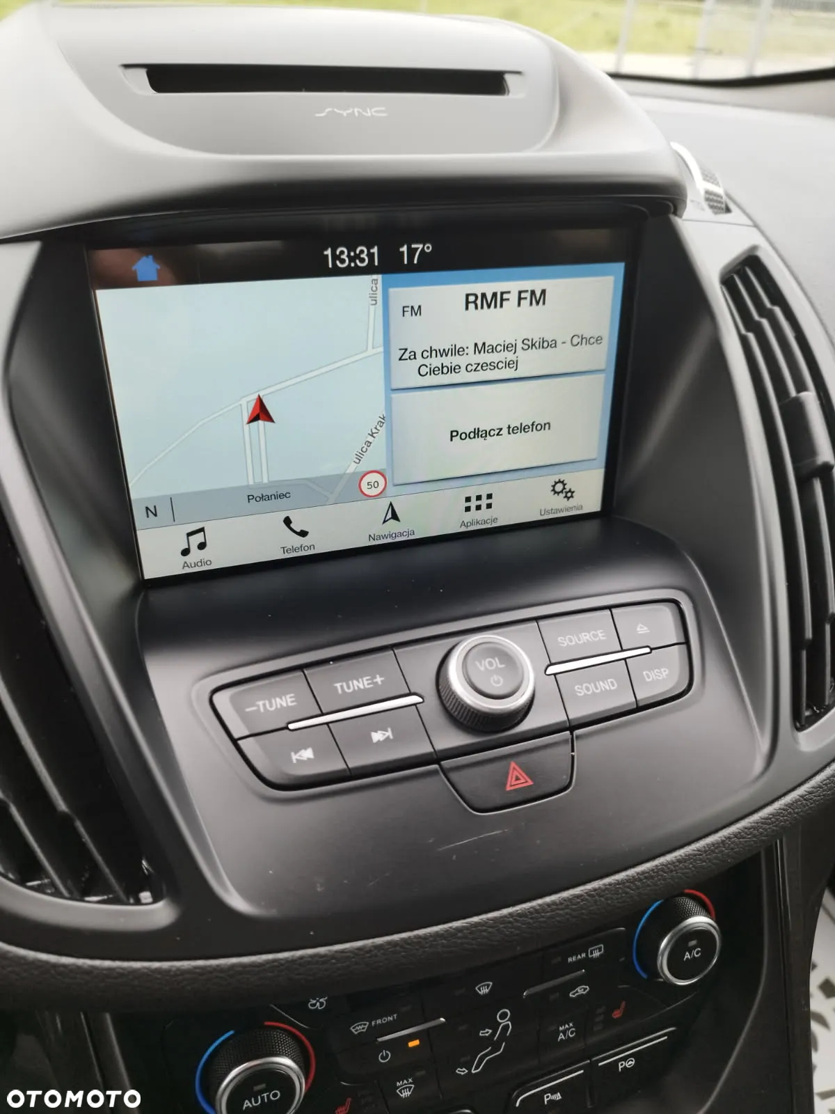 Ford Kuga 1.5 EcoBoost 2x4 Titanium - 39