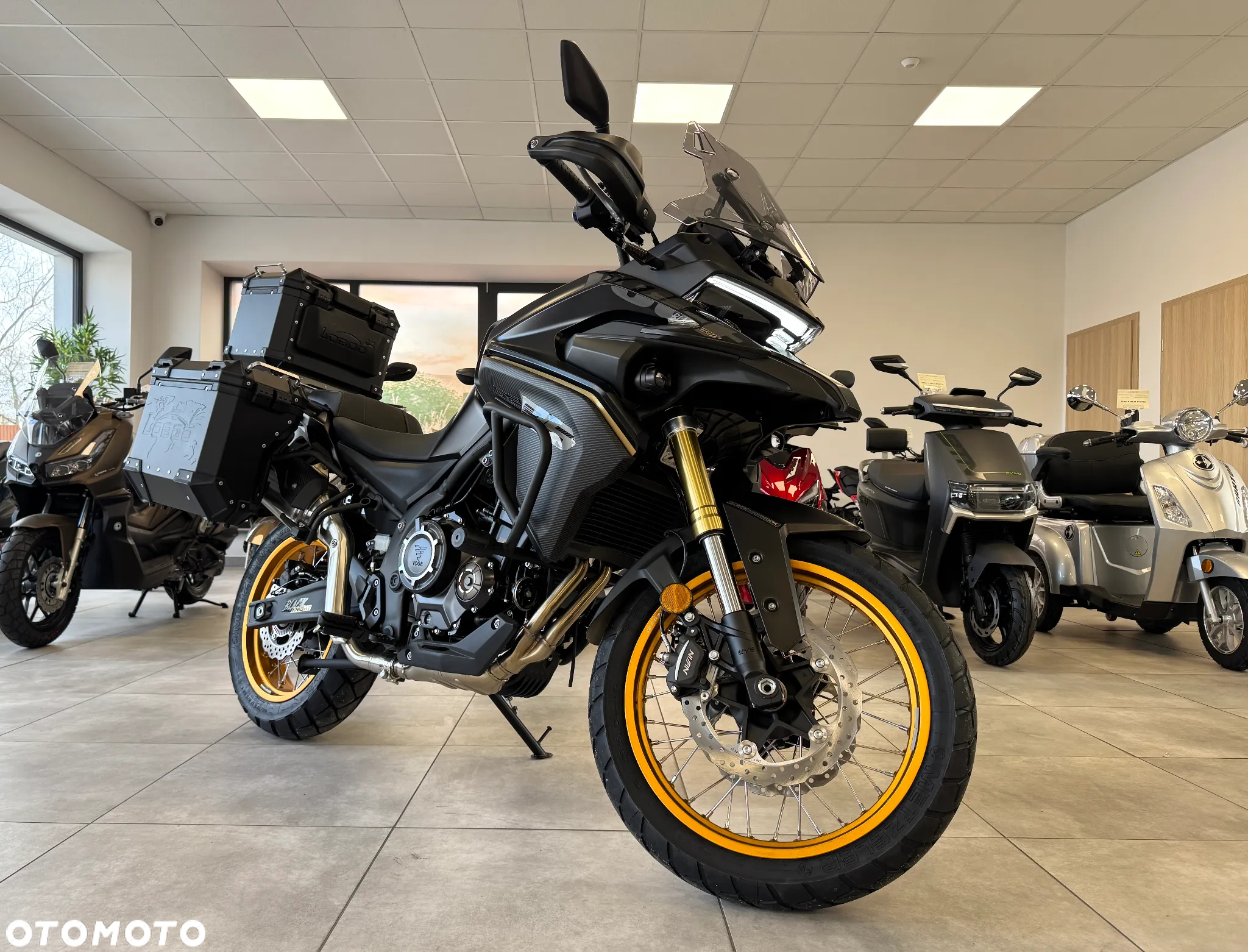 VOGE 525DSX - 3