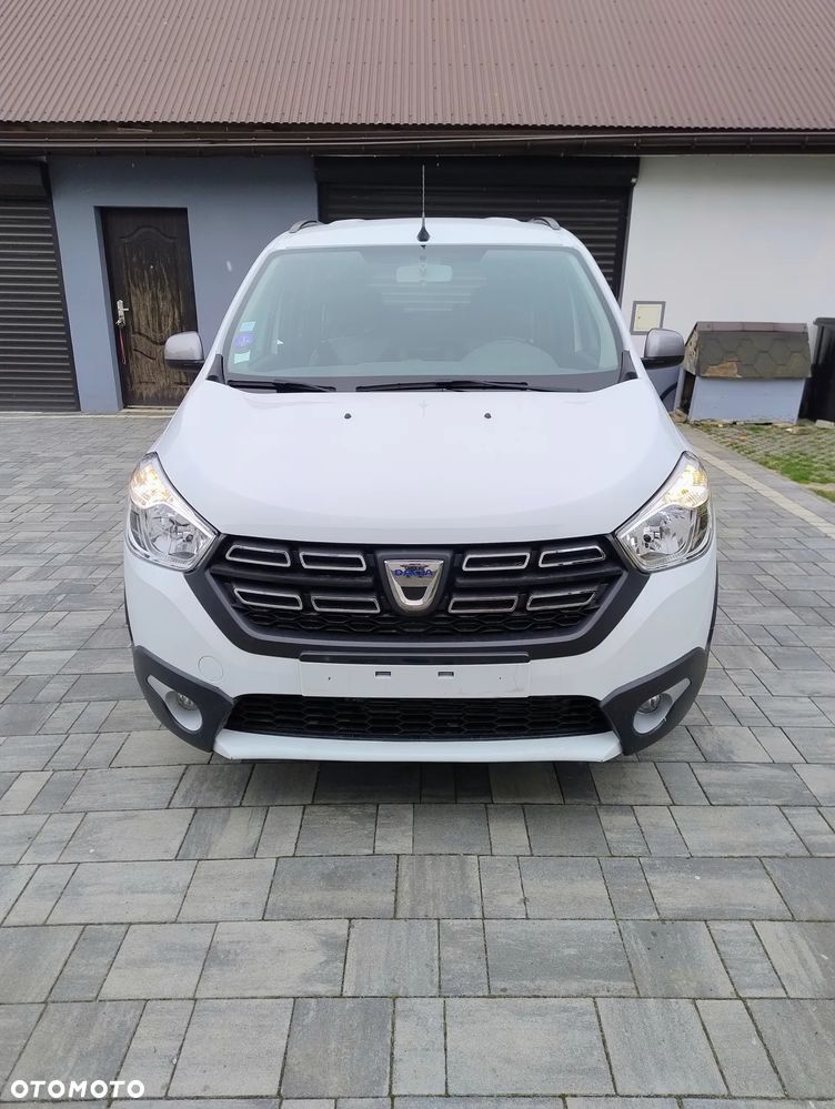 Dacia Lodgy 1.3 TCe Stepway S&S - 2