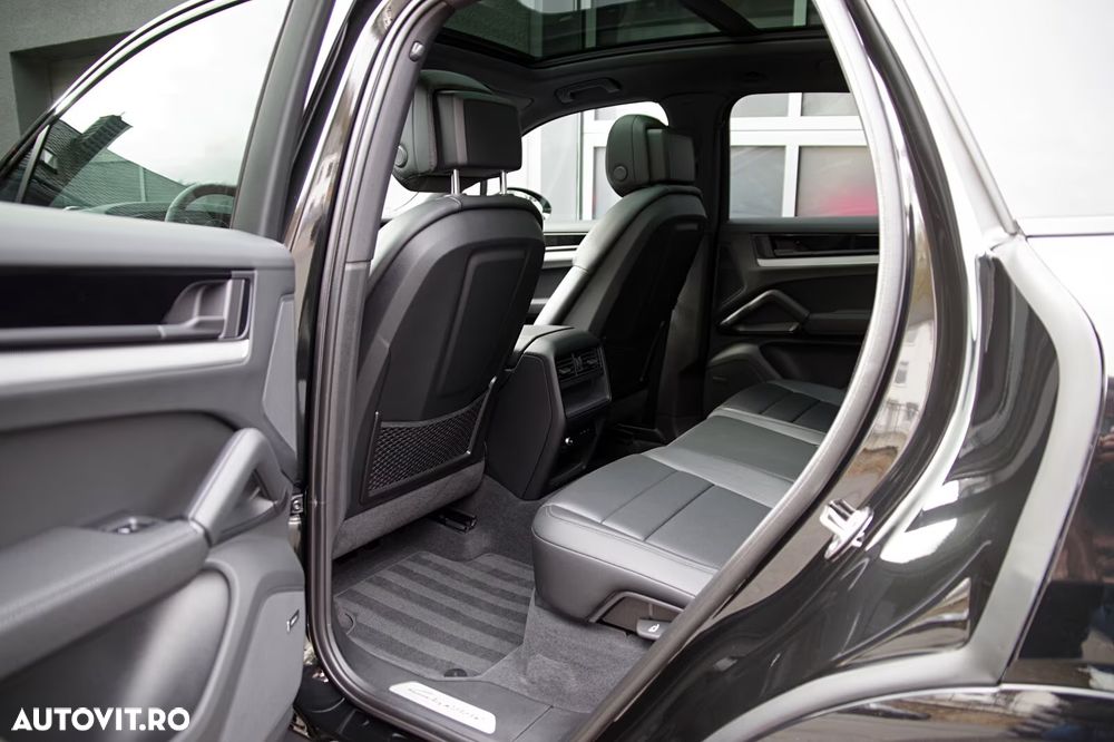Porsche Cayenne Tiptronic S - 6