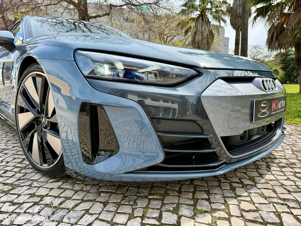 Audi e-tron GT quattro - 43