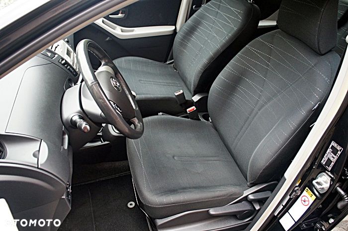 Toyota Yaris 1.4 D-4D Edition - 16