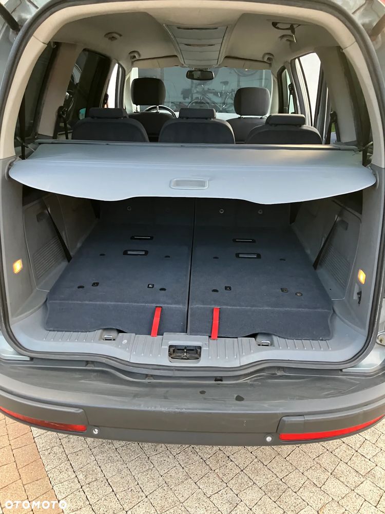 Ford Galaxy 2.0 TDCi Ghia - 9