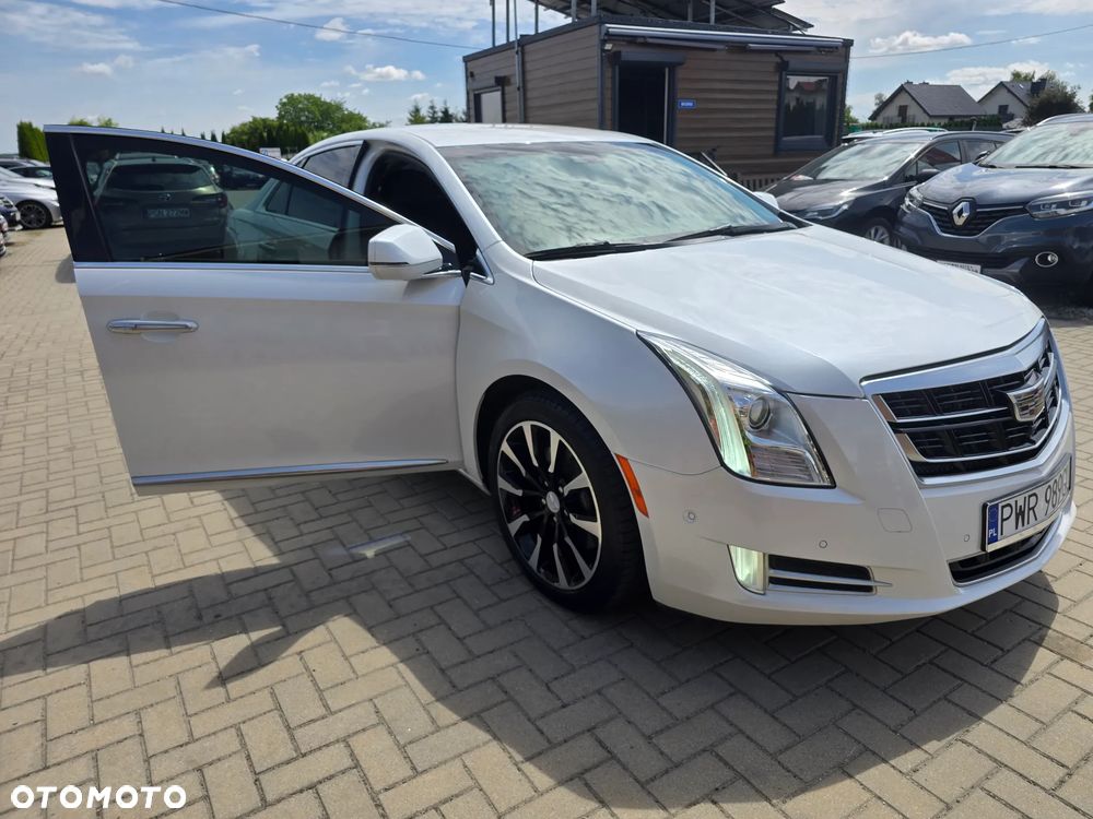 Cadillac XTS - 21