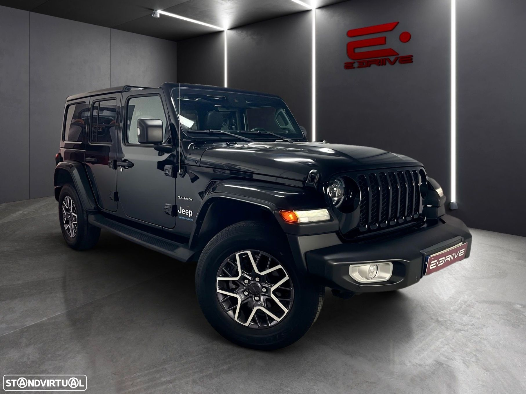 Jeep Wrangler - 4