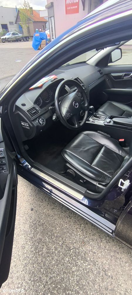Mercedes-Benz Klasa C - 19