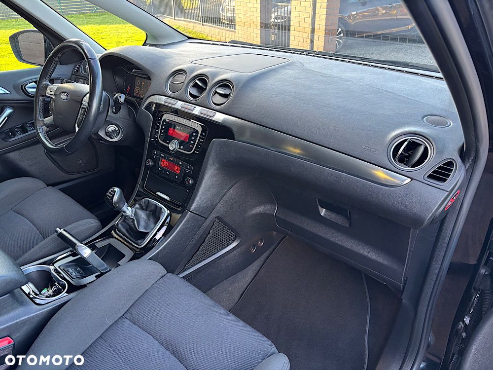 Ford S-Max 2.0 TDCi Titanium - 21