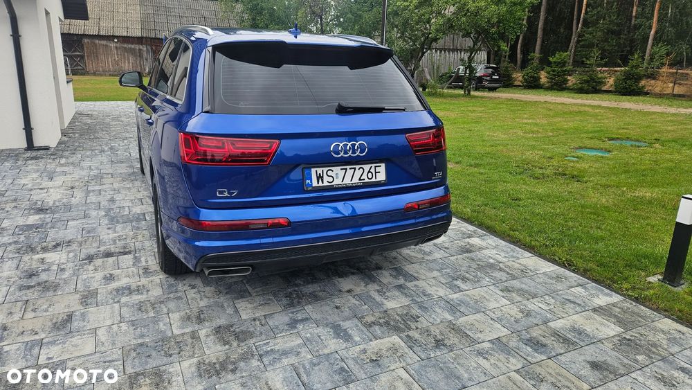 Audi Q7 - 18