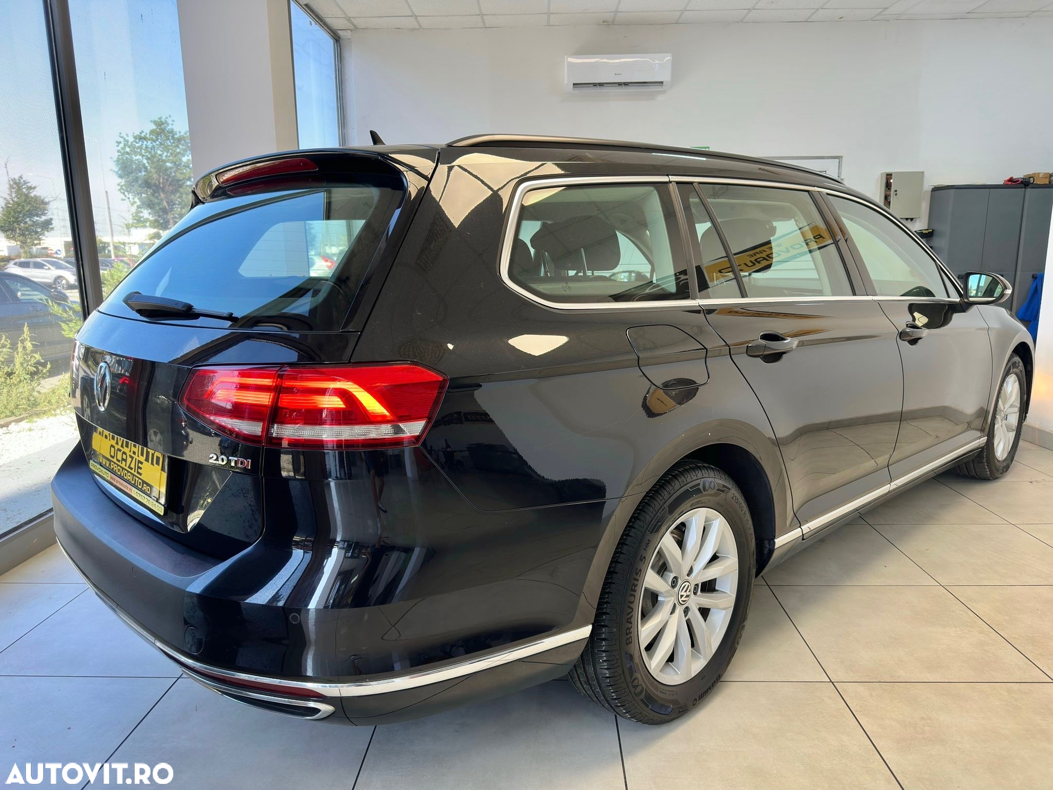 Volkswagen Passat Variant 2.0 TDI DSG Comfortline - 4