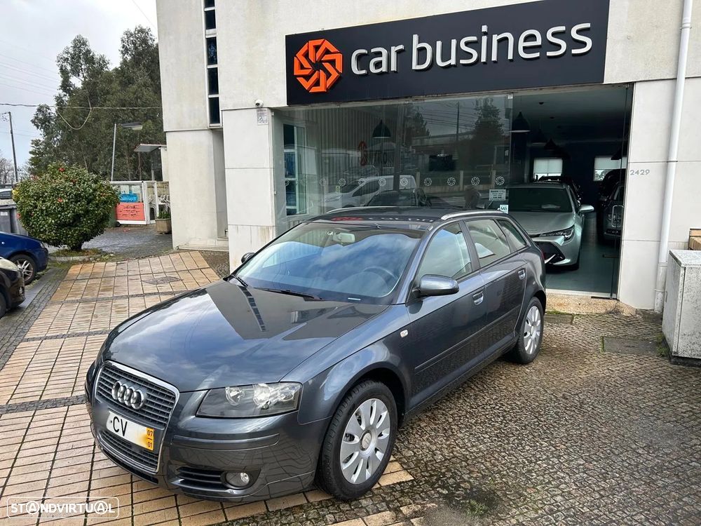 Audi A3 Sportback 2.0 TDi Ambiente - 10