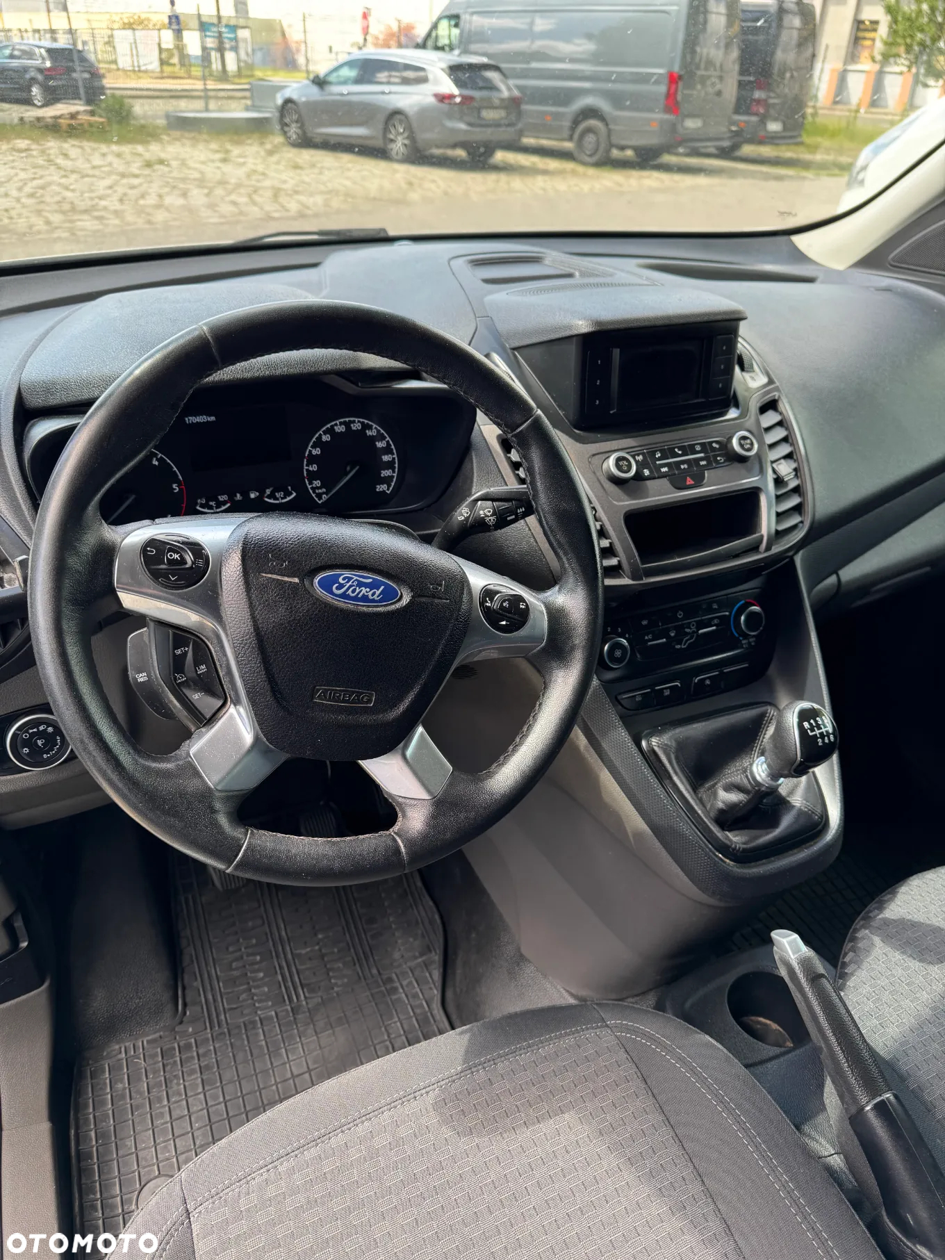 Ford Transit Connect - 14