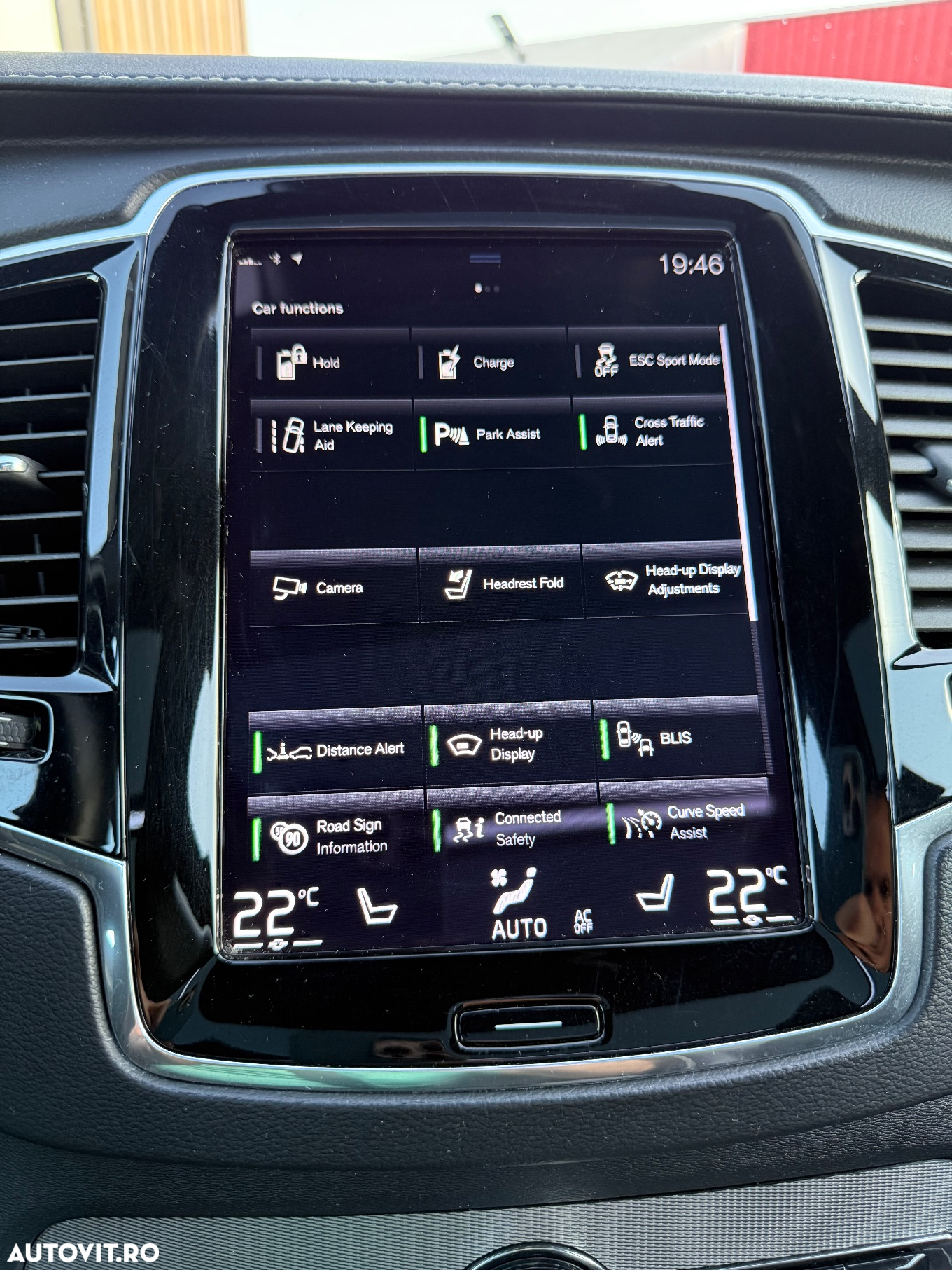 Volvo XC 90 T8 AWD Recharge Geartronic RDesign - 33