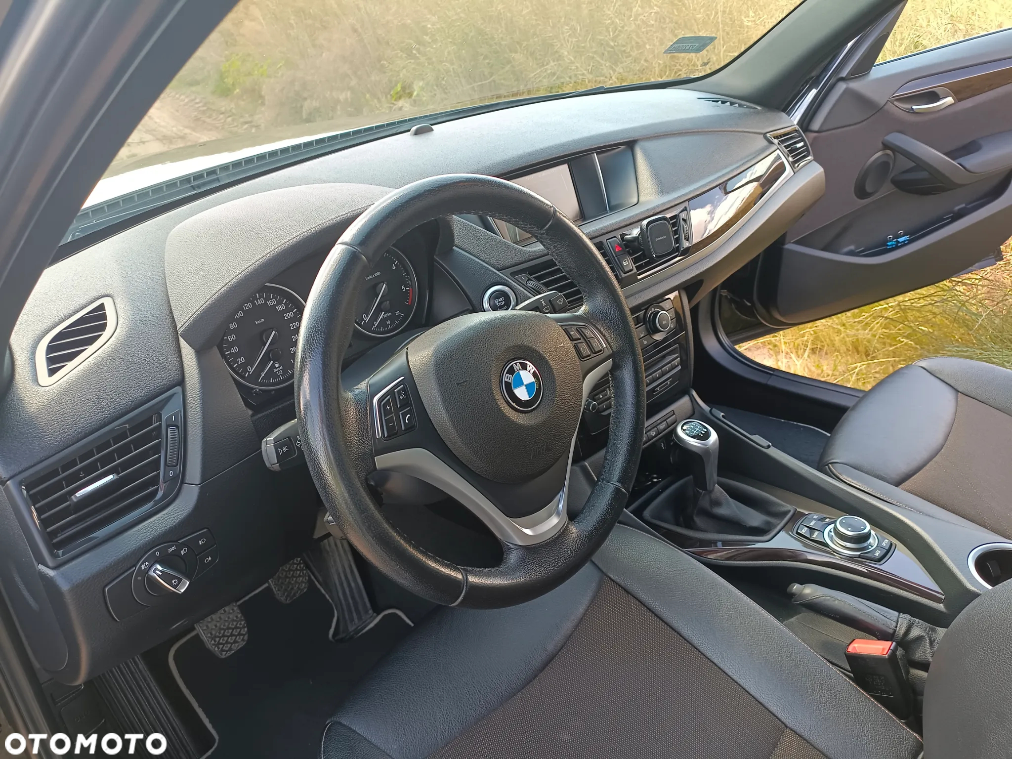 BMW X1 xDrive18d xLine - 13