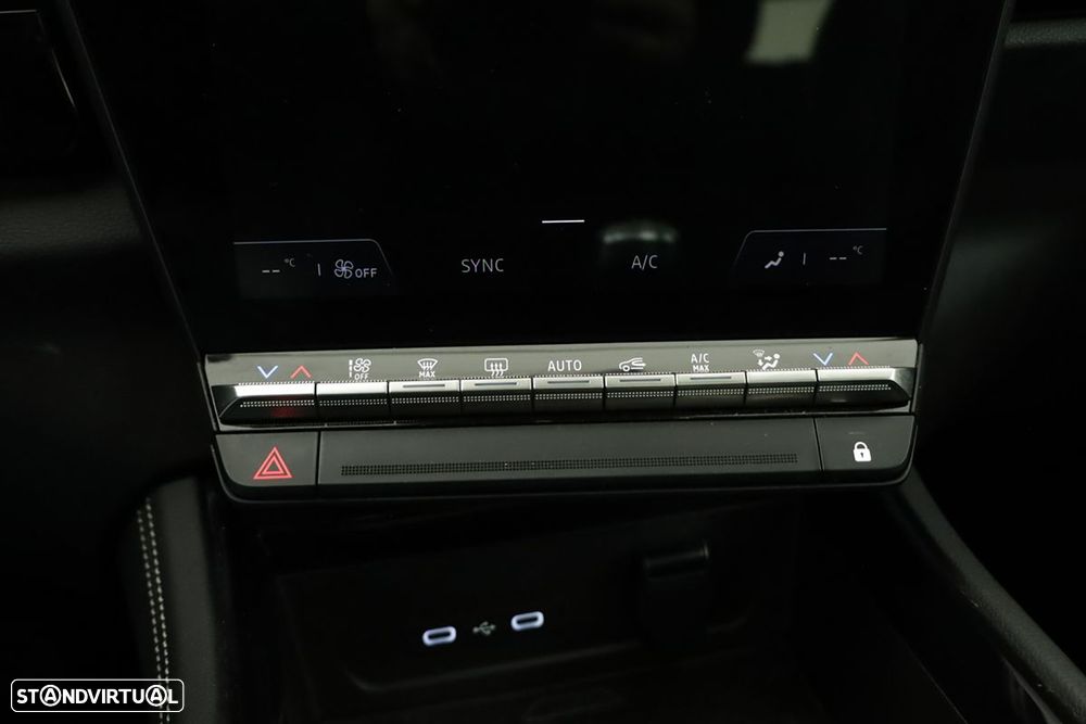 Renault Austral 1.3 Mild Hybrid Techno - 13