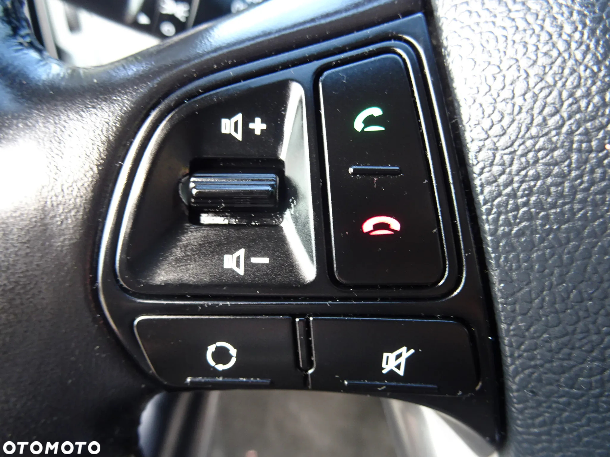 Kia Rio 1.2 XL - 24
