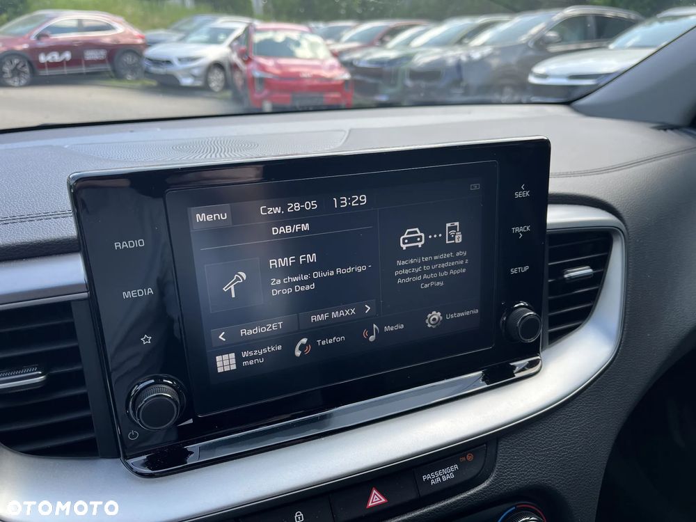 Kia XCeed 1.5 T-GDI M - 23