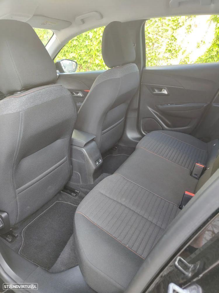 Peugeot 208 Elektromotor 136 Business - 13