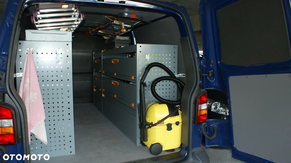 Volkswagen Transporter T5 - 9