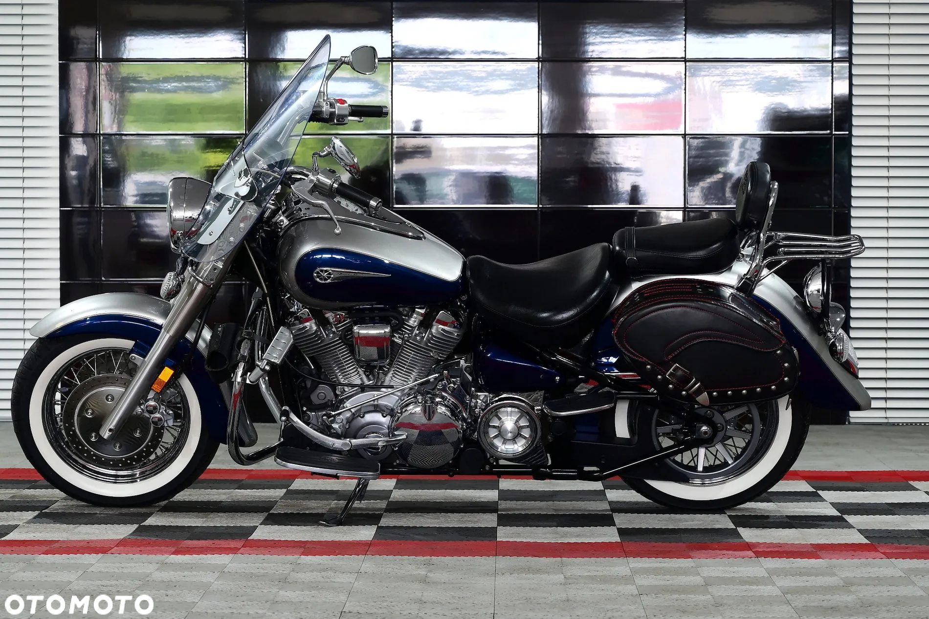 Yamaha Road Star - 9