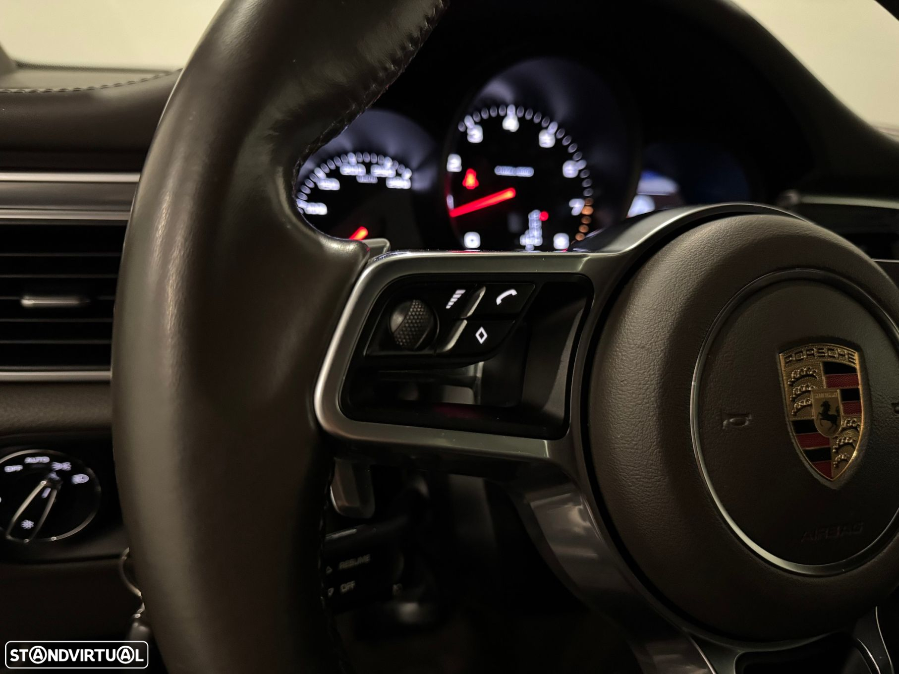Porsche Macan PDK - 51