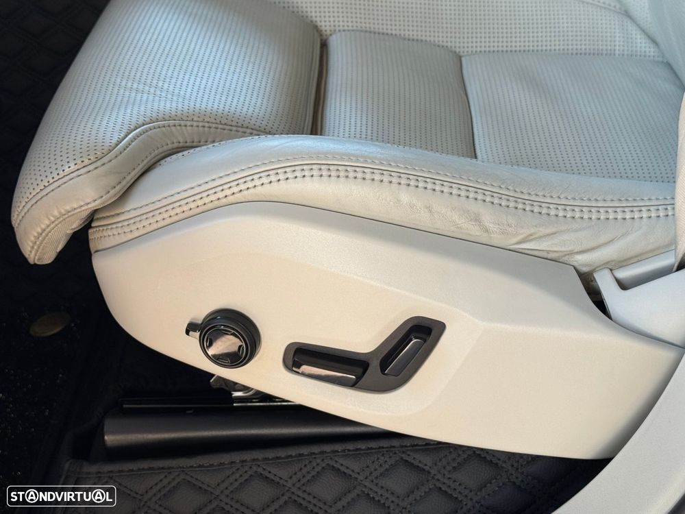 Volvo XC 90 - 5