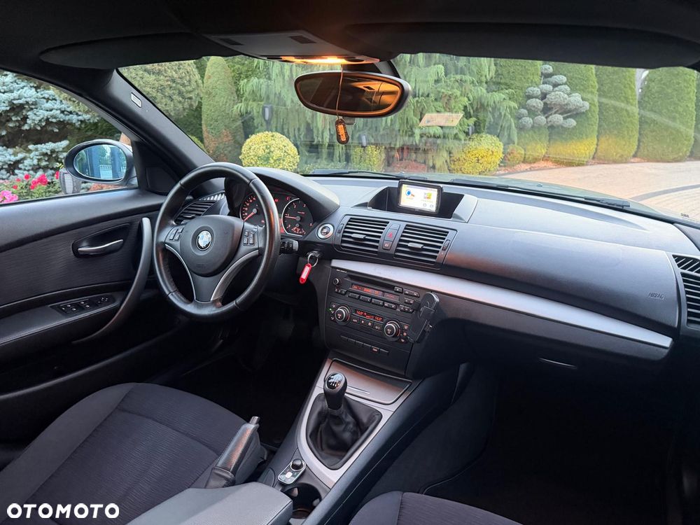 BMW Seria 1 118d DPF - 36