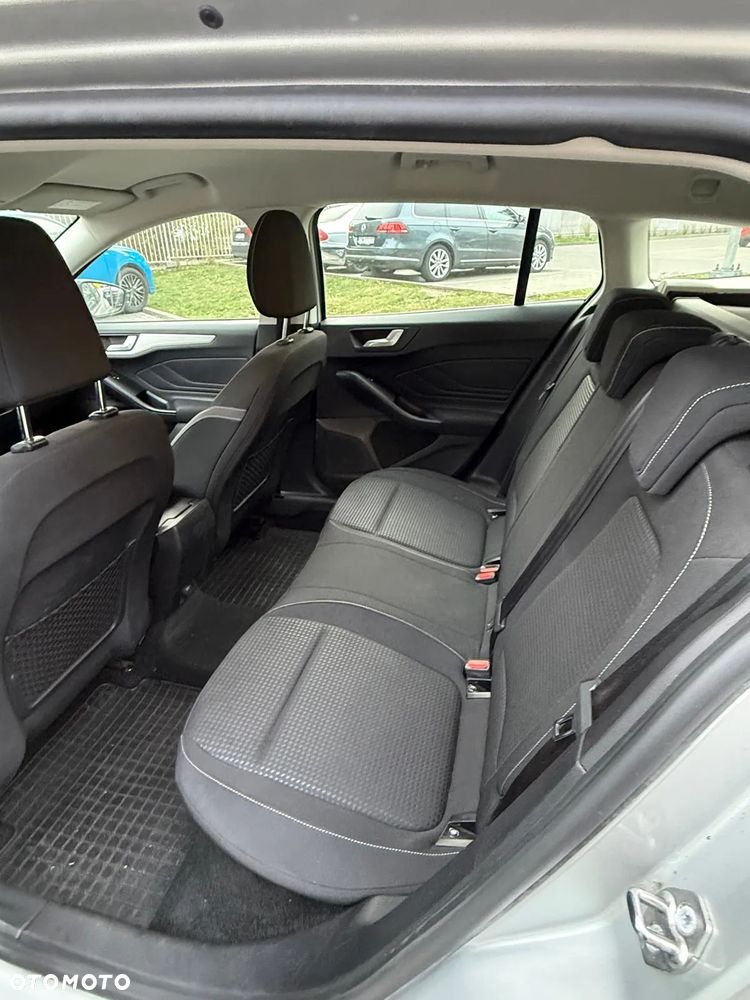 Ford Focus 1.5 EcoBlue Trend Edition Business - 17