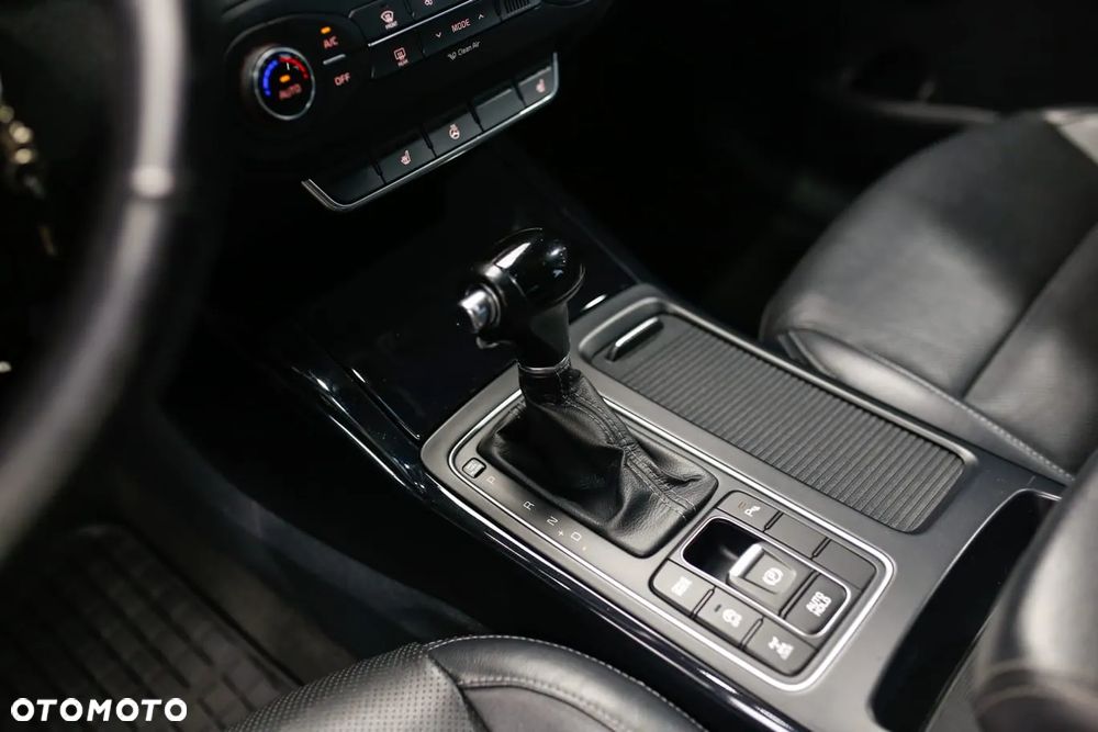 Kia Sorento 2.0 CRDI XL - 9