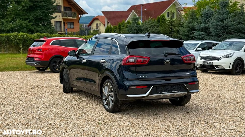 Kia Niro 1.6 GDI 2WD Aut. Vision - 5