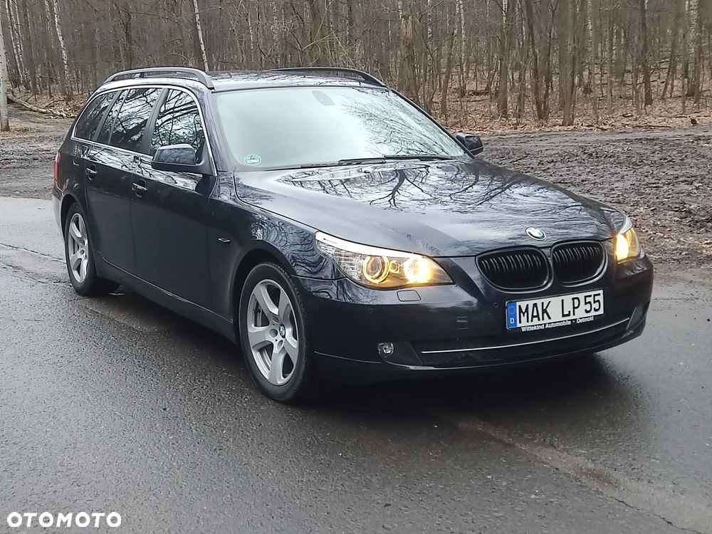 BMW Seria 5 520d Edition Exclusive - 17