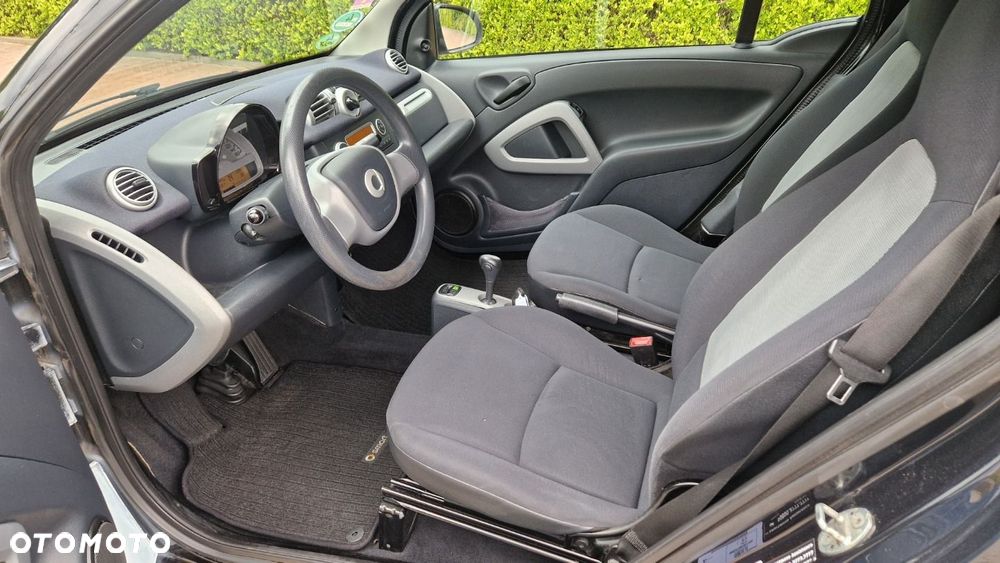Smart Fortwo softouch edition 10 micro hybrid drive - 4