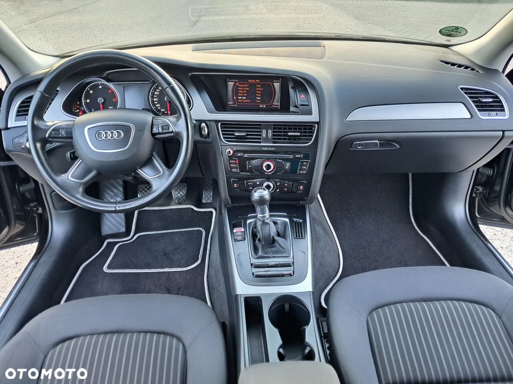 Audi A4 Avant 2.0 TDI DPF Ambiente - 9