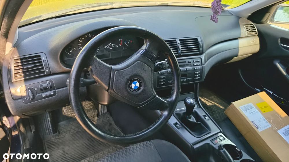 BMW Seria 3 - 12