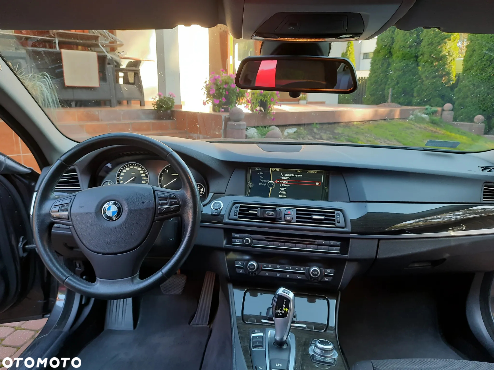 BMW Seria 5 520d - 8