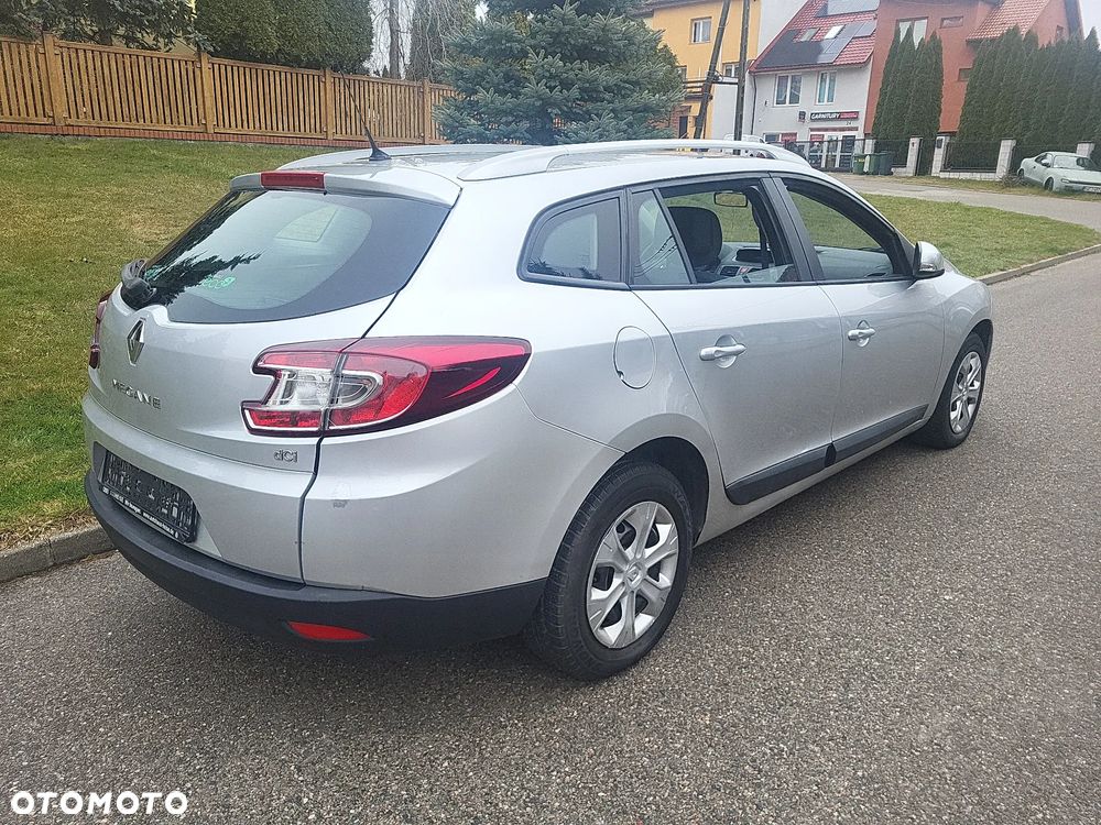 Renault Megane 1.5 dCi Privilege - 9