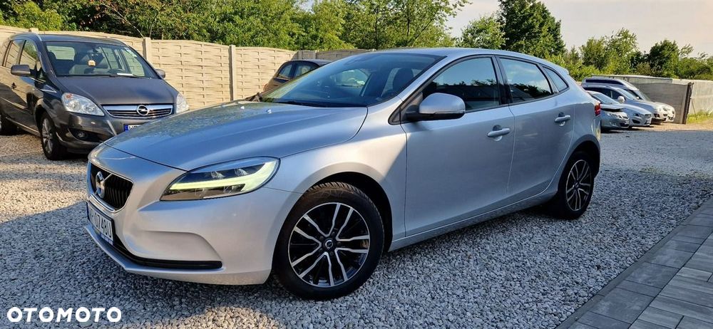 Volvo V40 - 2