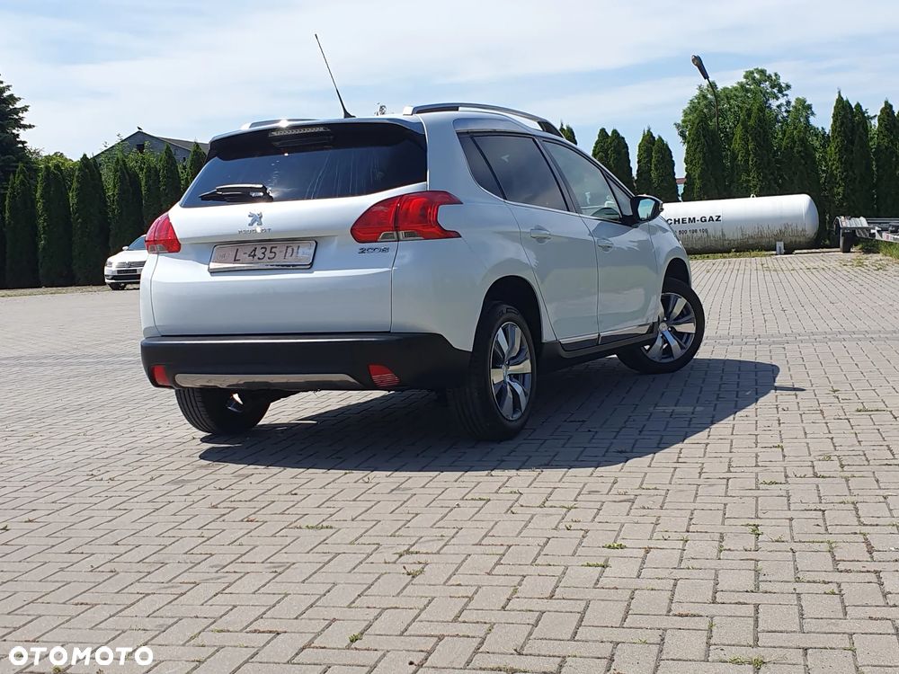 Peugeot 2008 - 14