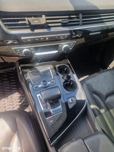 Audi Q7 - 18